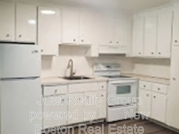 700 Cummins Hwy, Mattapan, MA 02126