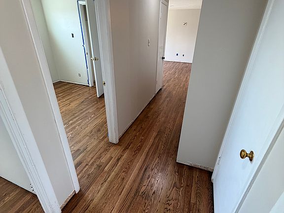 4th image of 3675 Downey Ave