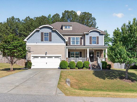 2nd image of 3513 Bloomfield Way