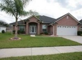 5514 London Lake Dr, Jacksonville, FL 32258