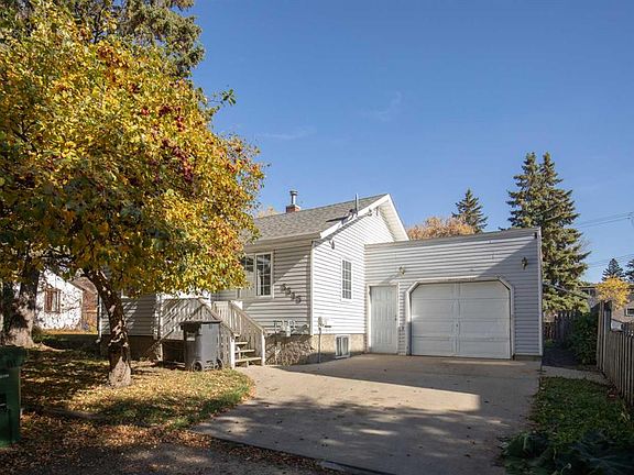 2nd image of 5515 W 45th Ave