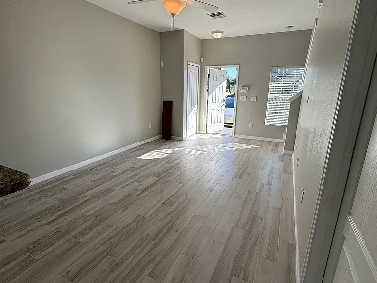 2707 Lantern Hill Ave — Photo 9