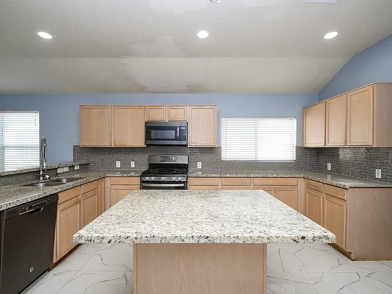 6003 Baldwin Elm St — Photo 6