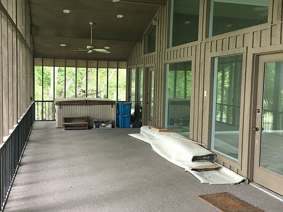 4th image of 291 Loberg Dr