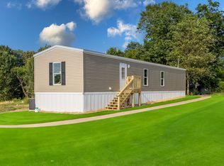 25 Bailey Ln, Rossville, GA 30741