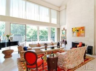 2 Pondview E, Purchase, NY 10577