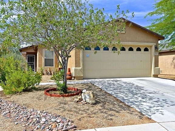2nd image of 1060 W Calle Del Libro Dorado