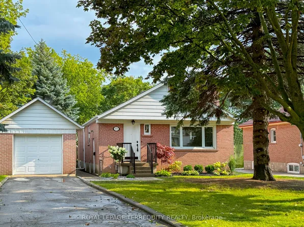 155 Phyllis Ave, Toronto, ON M1M 1Y5