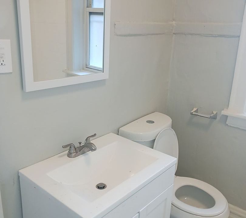 5725 W Washington Blvd Chicago IL Zillow