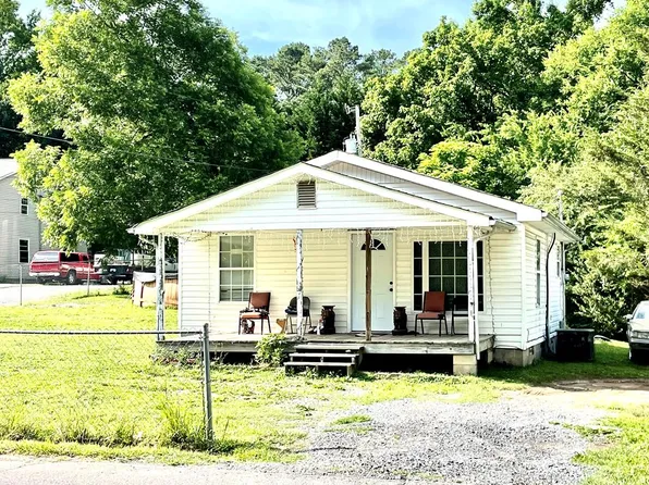 138 Richardson Dr, Dalton, GA 30721