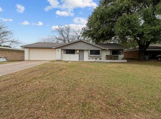 321 Walnut St, Terrell, TX 75160