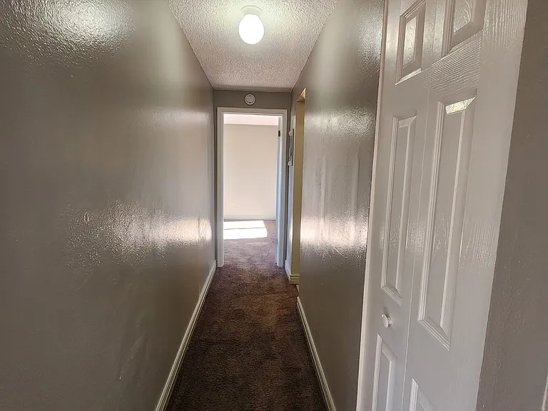 1941 Clinton St #202 — Photo 10