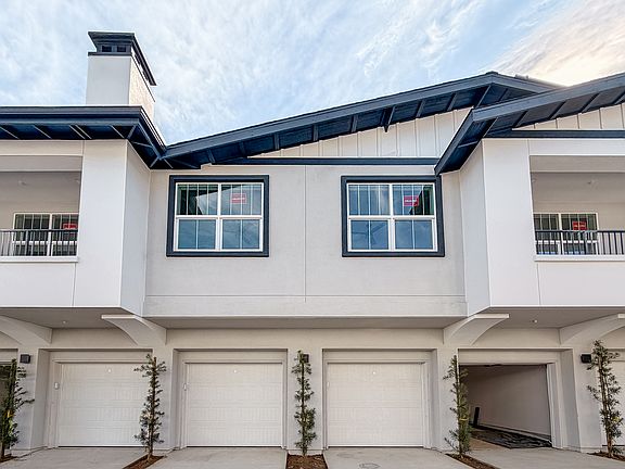 3rd image of 701 S Nardo Ave #203
