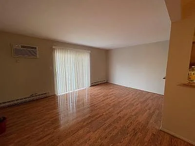 4062 Bonhill Drive — Photo 4