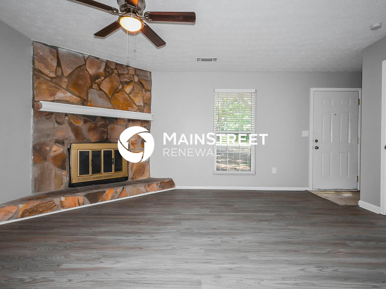 1920 Gingham Way — Photo 2