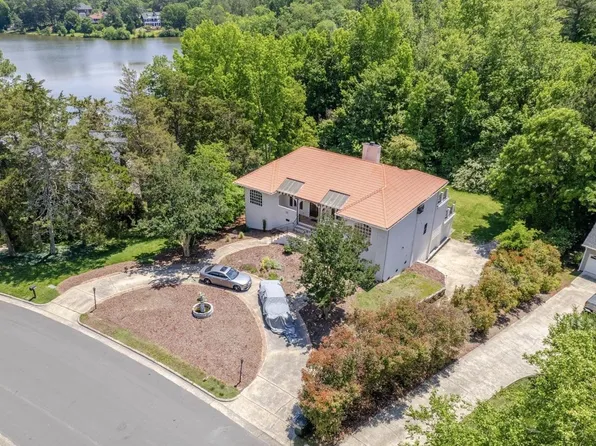 4205 Swarthmore Rd, Durham, NC 27707