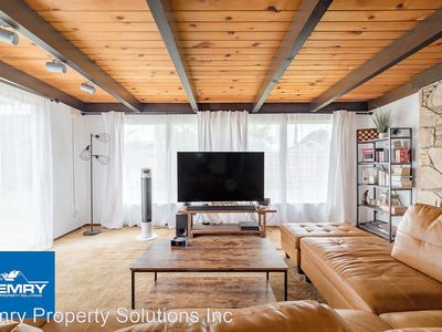 1305 W Walnut Ave, Lompoc, CA, 93436