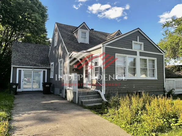 25 Orchard Ave, Englewood, OH 45322