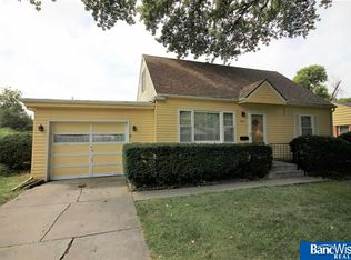 4975 Myrtle St, Lincoln, NE 68506