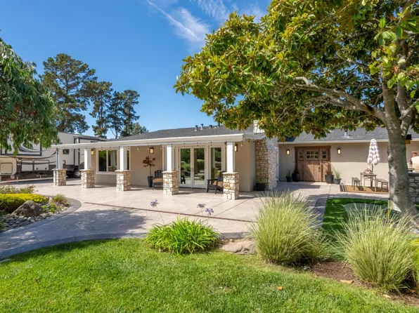 27550 Schulte Rd, Carmel, CA 93923