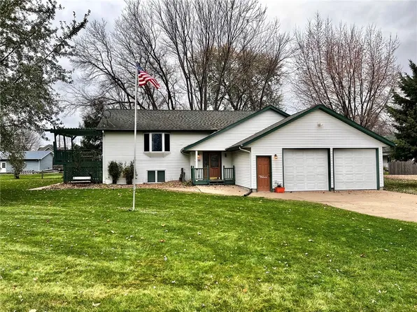 166 Hoover Court, Fall Creek, WI 54742