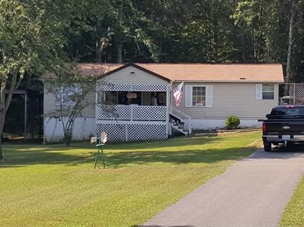 6302 Powers Ln, Woodford, VA 22580