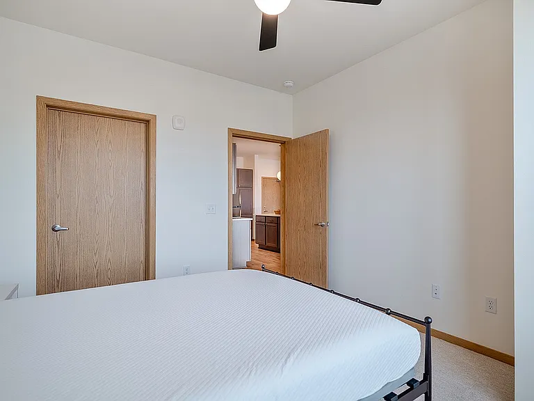Interior-11