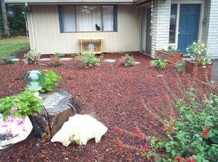 6712 Alder Glen Dr SE, Lacey, WA 98513