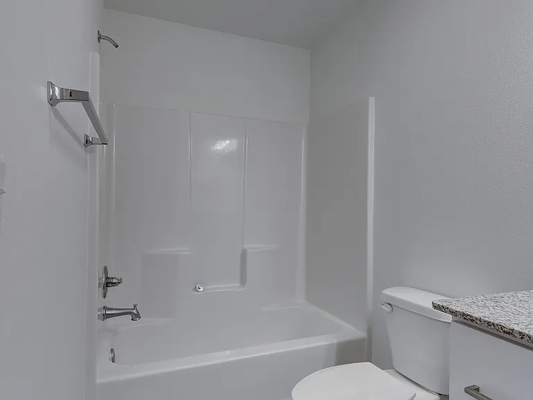735 Short Leaf Ln — Photo 25
