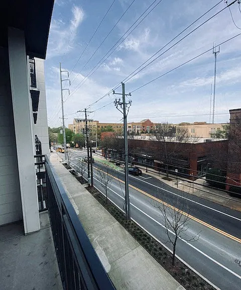 915 Glenwood Apartments on the Beltline — Photo 92