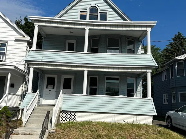 939 Dean Street, Niskayuna, NY 12309