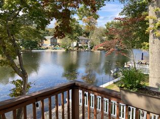 1 Sunset Trl, Denville, NJ 07834