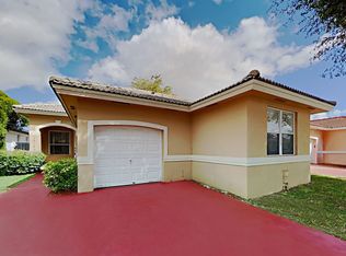 16149 SW 68th Ter, Miami, FL 33193