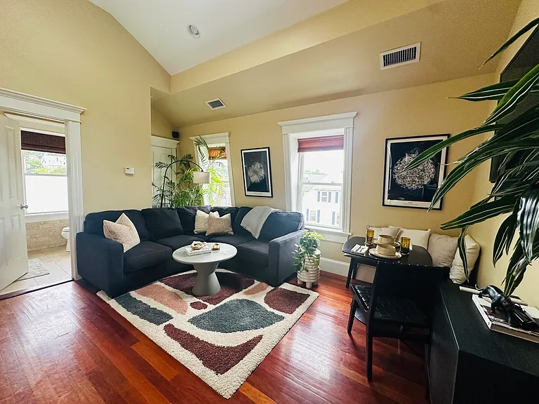 227 Mountain Ave #6 — Photo 3
