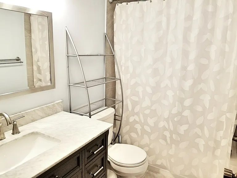 1665 Northbrook Dr — Photo 4