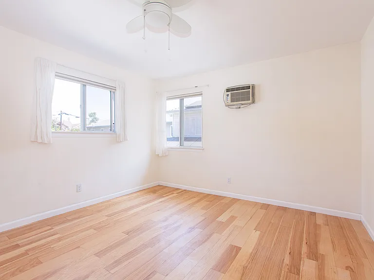 226 Dickerson Ave — Photo 18