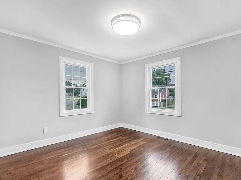 116 Morse St — Photo 20