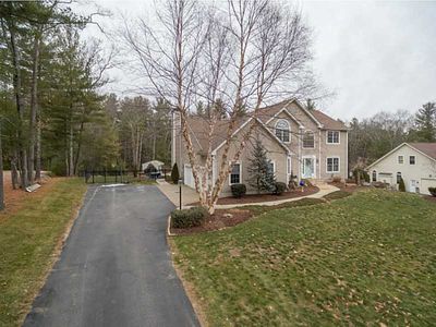 16 Sophia Ln, Greenville, RI, 02828
