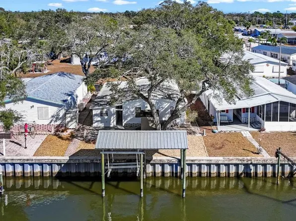108 N Saint George Cir, Apollo Beach, FL 33572