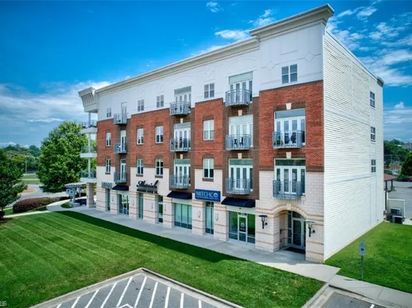 1111 Marshall St #396, Winston Salem, NC 27101