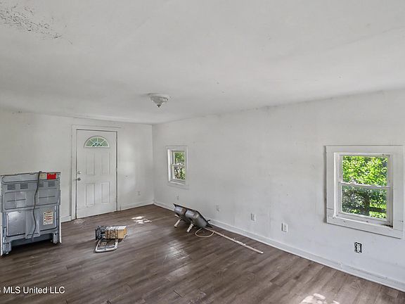 4th image of 4809 30th St