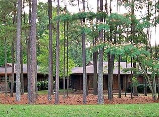 4225 Janice Dr, College Park, GA