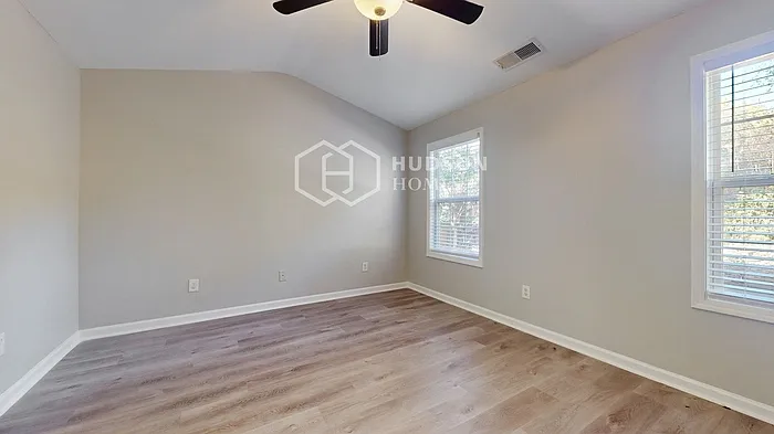 141 Greystone Cir — Photo 10