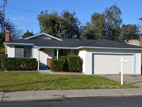 2nd image of 812 Elisa Way