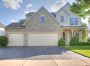 132 Amberleigh Dr, Romeoville, IL 60446