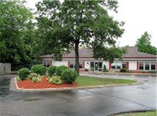 3100 Dixie Hwy, Waterford, MI 48328