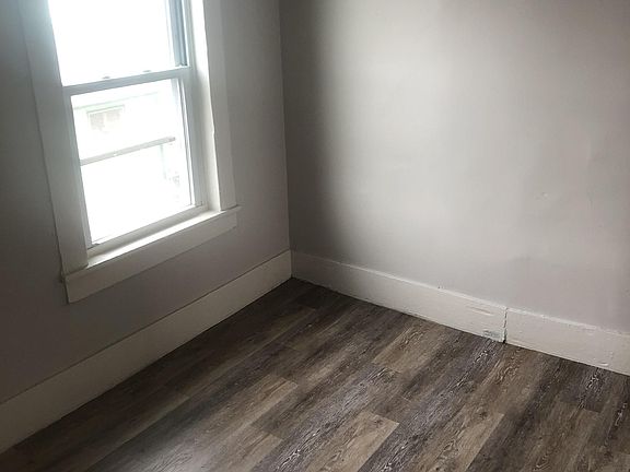 3rd image of 197 Central St #17002339
