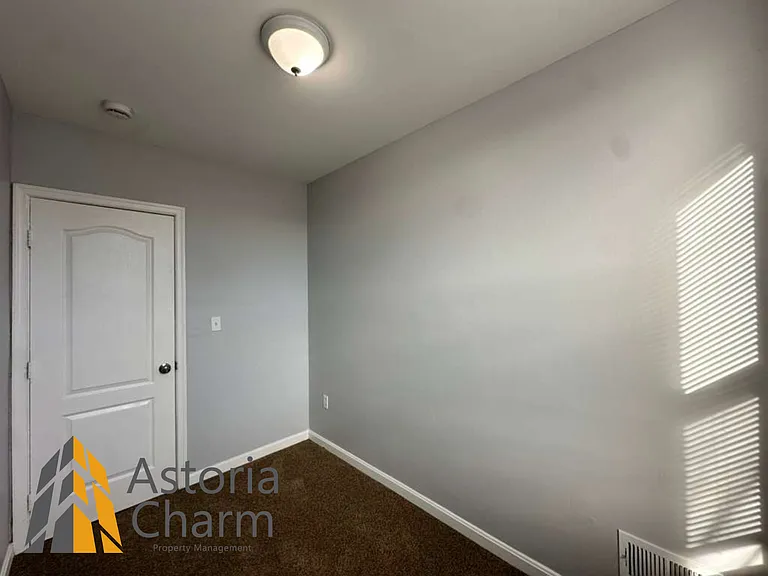 614 Linnard St — Photo 29