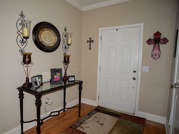 2nd image of 119 Lexi Ln