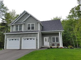 258 Brookside Dr, Gardner, MA 01440